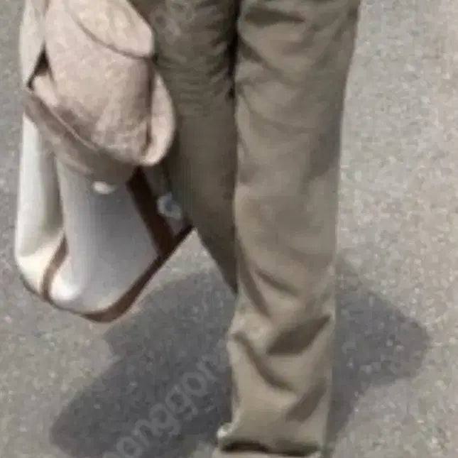 [BUNJANG] A17 Adisetteuh Linen Khaki Jogger Pants Bundle Set / A17 아디세떼흐  루흐 린넨 카키조거팬츠