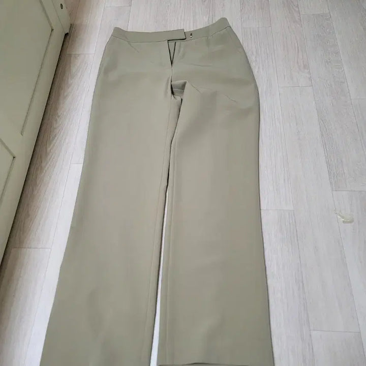 [BUNJANG] A17 Adisetteuh Linen Khaki Jogger Pants Bundle Set / A17 아디세떼흐  루흐 린넨 카키조거팬츠
