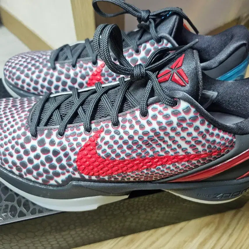 [BUNJANG] Nike Kobe 6 3D Sneakers / 코비6 3D 285