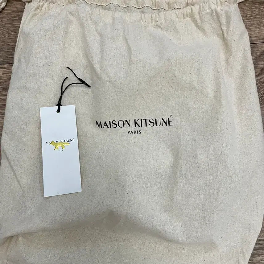 [BUNJANG] Maison Kitsune Bucket Bag / 메종키츠네 블랙 버킷백 정품 더스트백O 상태좋음