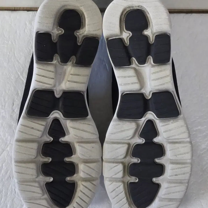 [BUNJANG] Skechers Go Walk 5 Folding Mule Slip-on Black White Sneakers / [270] 스케쳐스 고워크5 폴딩 뮬 슬립온 블랙화이트ㅡ단종매물,최저가