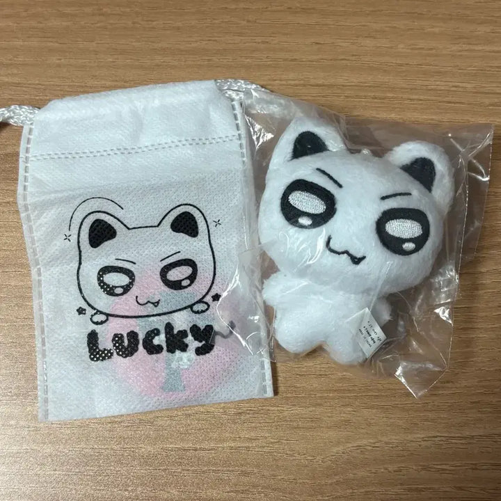 [BUNJANG] &amp;TEAM Yuma Nyangdeyang 10cm Doll / (미개봉) 앤팀 유마 인형 냥데야넹 10cm