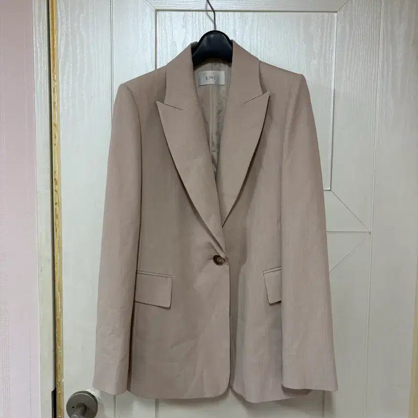 [SOLD OUT] 라인 자켓(66)