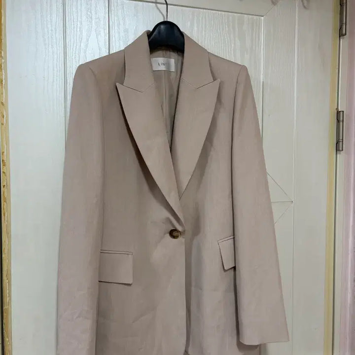 [SOLD OUT] 라인 자켓(66)