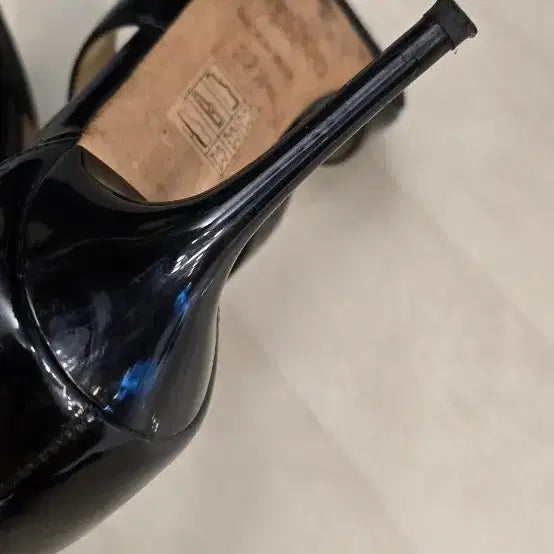 [BUNJANG] Jimmy Choo Summer Sandals Heels 37.5 / 지미 추 여름 샌들 힐 245 미리 37 반 정품
