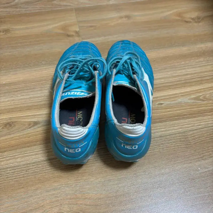 [BUNJANG] Mizuno Morelia Neo 2 MD 230 Soccer Cleats / 미즈노 모렐리아 네오 2 MD 230 축구화