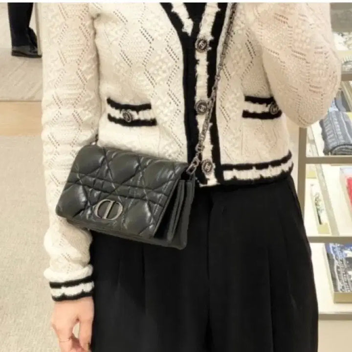 [BUNJANG] Dior Caro Micro-Cannage Mini Bag / (새상품/정품) 디올 카로 매크로까나쥬 미니백