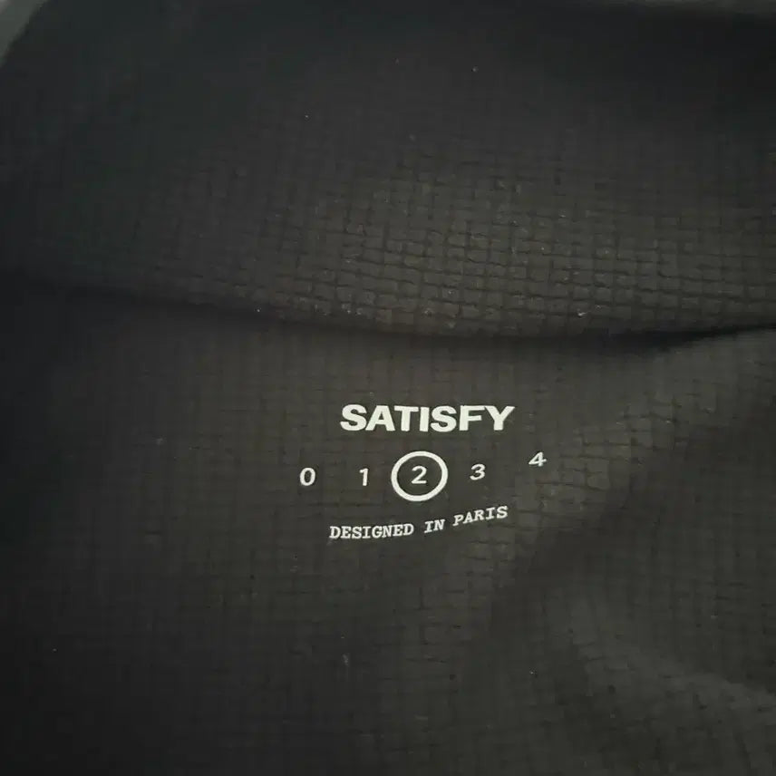 [BUNJANG] SATISFY GhostFleece Half Zip-Up Black / SATISFY GhostFleece 하프집업 블랙