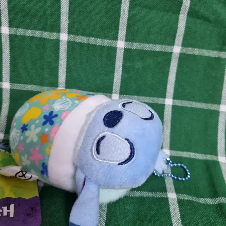 [BUNJANG] Stitch Doll Keychain / 이불 덮은 스티치 인형키링