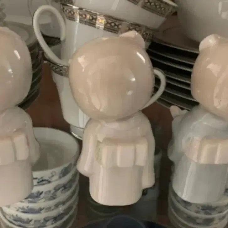[BUNJANG] Ceramic Dolls Set of 3 / 도자기 인형 세개 세트