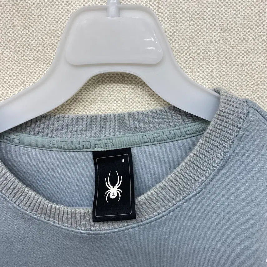 [BUNJANG] Spider Man Sweatshirt (Size S) / 스파이더 맨투맨 90
