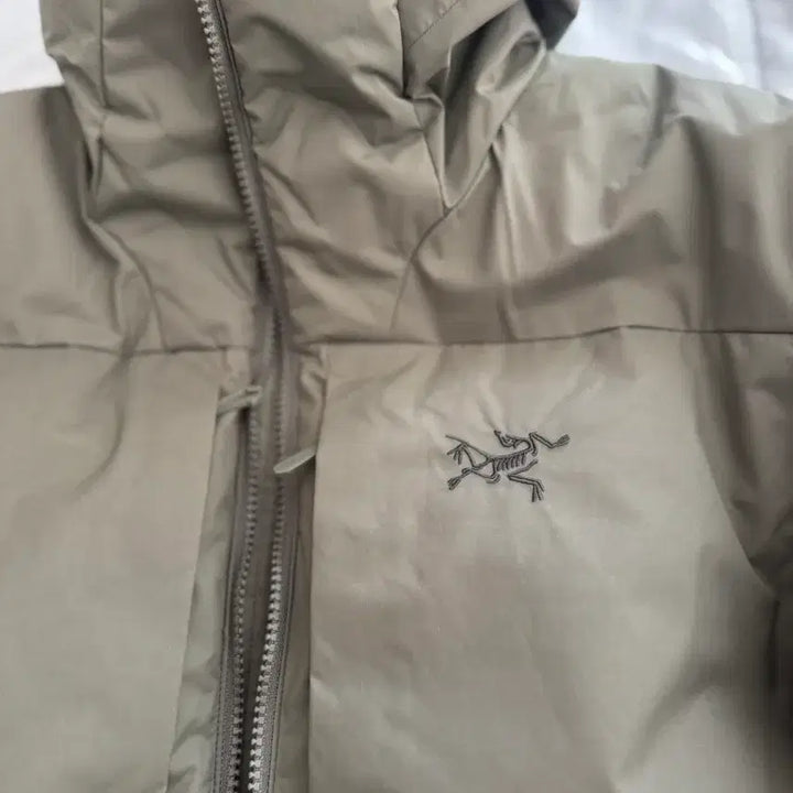 [SOLD OUT] 25FW 아크테릭스 토륨 SV 패딩 후디 포리지 M