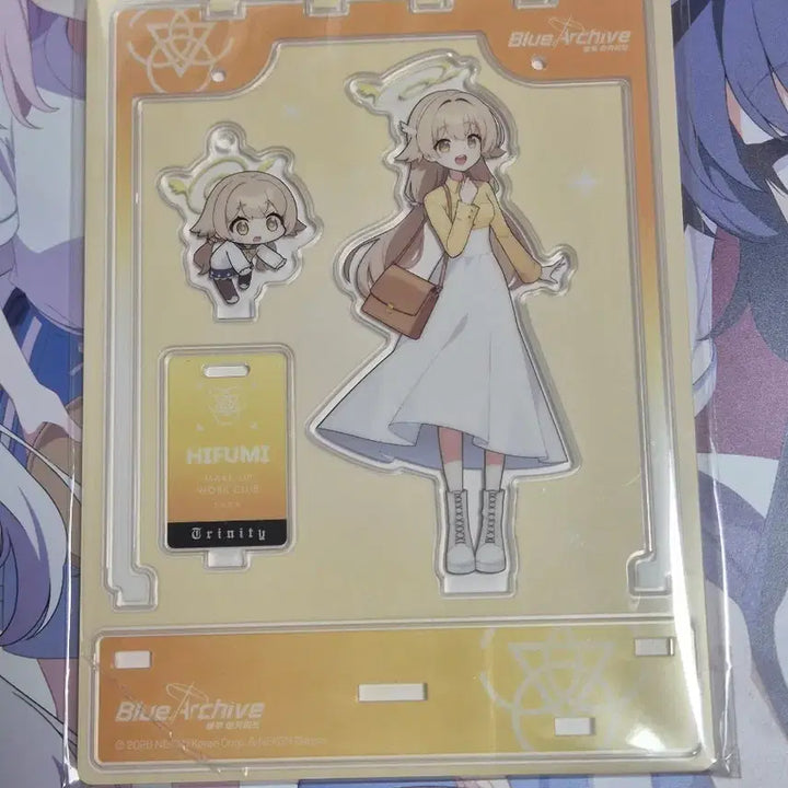 [BUNJANG] Blue Archive Hifumi Acrylic Diorama / 블루 아카이브 4컷 만화 단행본 아크릴 히후미