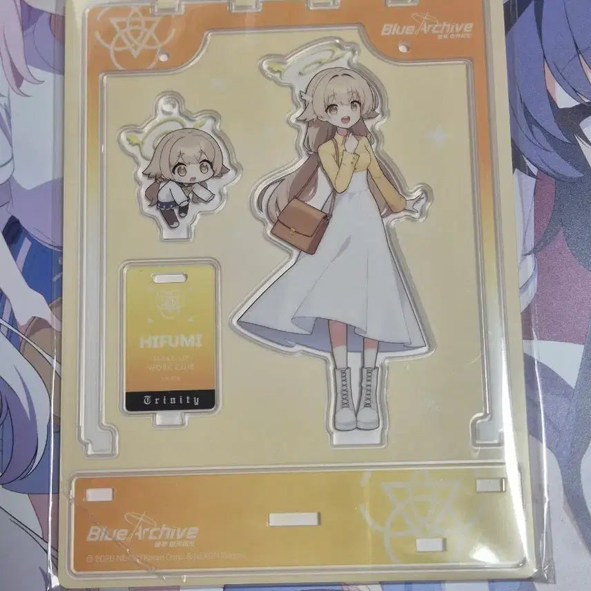 [BUNJANG] Blue Archive Hifumi Acrylic Diorama / 블루 아카이브 4컷 만화 단행본 아크릴 히후미