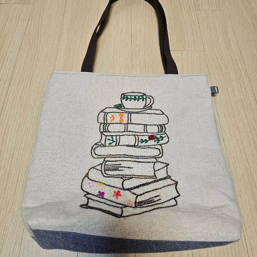 [BUNJANG] Handmade Embroidered Eco Bag / 수제 자수 에코백