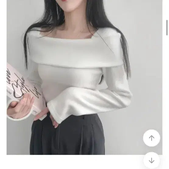 [BUNJANG] Avely Off-Shoulder Top / 에이블리 오프숄더