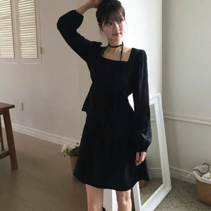 [BUNJANG] 노비야카 Elena scarf blouse 블라우스 블랙 / 노비야카 Elena scarf blouse 블라우스 블랙
