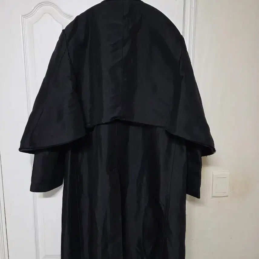 [SOLD OUT] 20AW 꼼데가르송 옴므플러스 케이프 코트 M 블랙