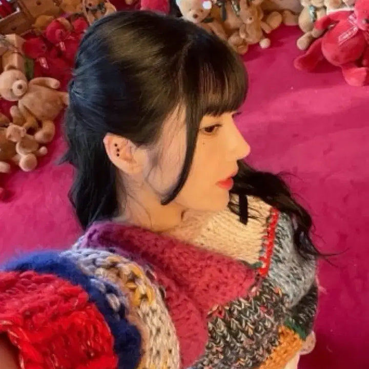 [BUNJANG] ROYNINE Patchwork Knit Sweater / ROYNINE 로이나인 패치워크 니트 스웨터(권은비,이무진등 착용)