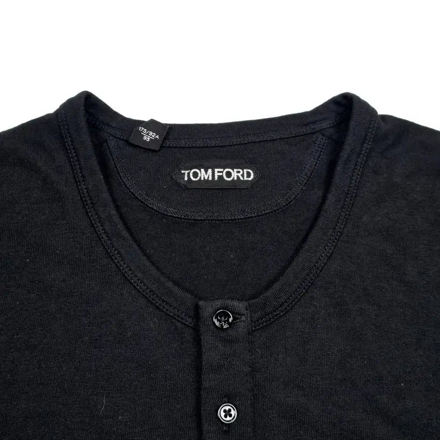 [BUNJANG] Tom Ford Henley Long Sleeve T-Shirt / 톰포드 헨리넥 긴팔 티셔츠