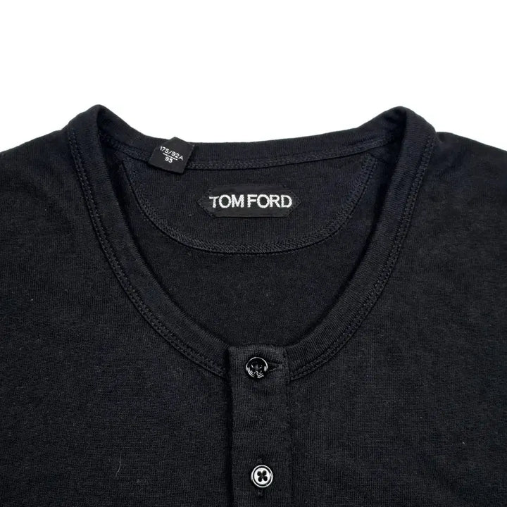 [BUNJANG] Tom Ford Henley Long Sleeve T-Shirt / 톰포드 헨리넥 긴팔 티셔츠