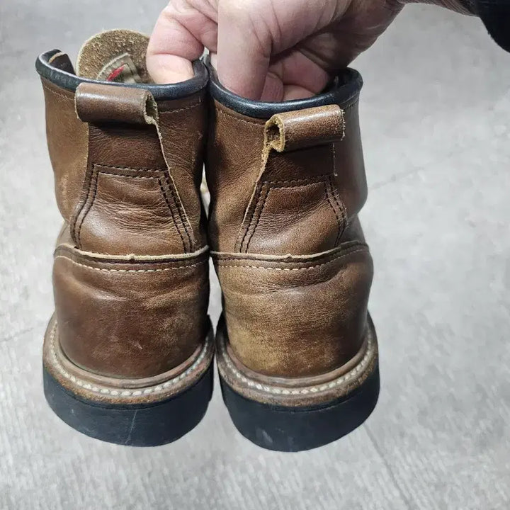 [BUNJANG] Red Wing Walker / 레드윙 워커