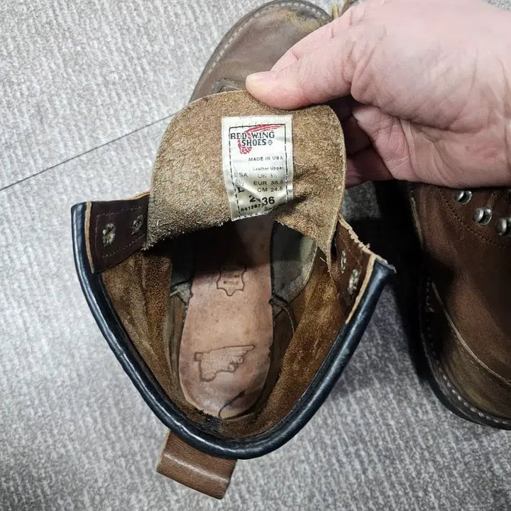 [BUNJANG] Red Wing Walker / 레드윙 워커