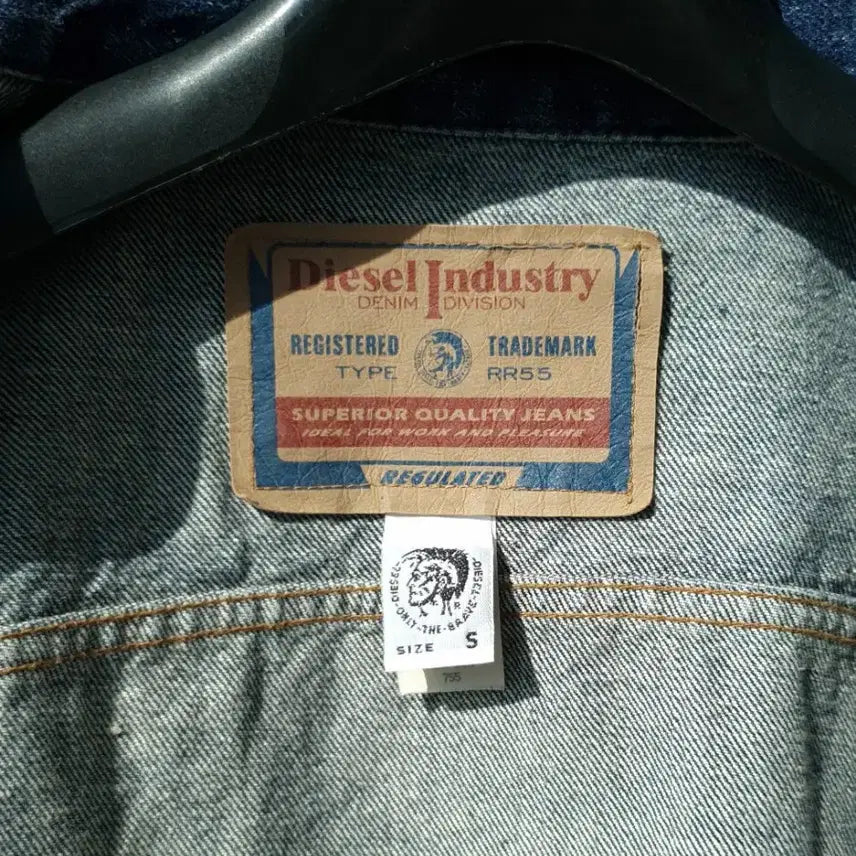 [BUNJANG] DIESEL 90s Denim Jacket / 90s DIESEL 3rd denim jacket