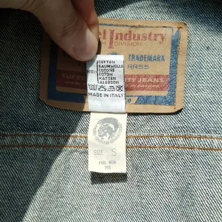 [BUNJANG] DIESEL 90s Denim Jacket / 90s DIESEL 3rd denim jacket