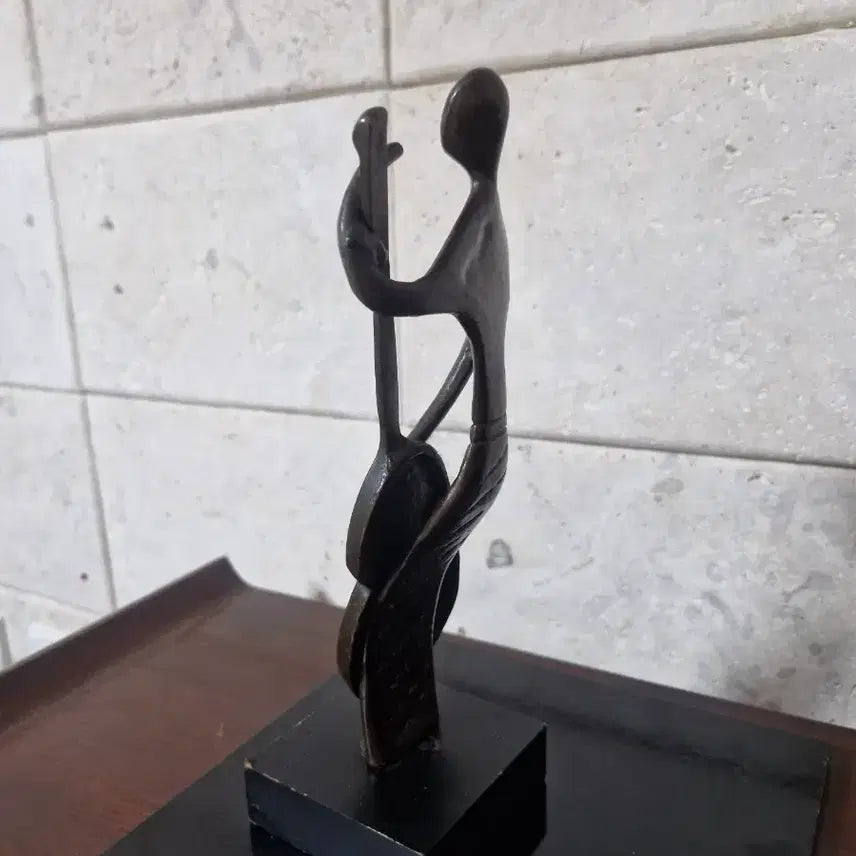 [BUNJANG] Contrabass Player Statue Ornament / 콘트라베이스 연주 동상 장식품