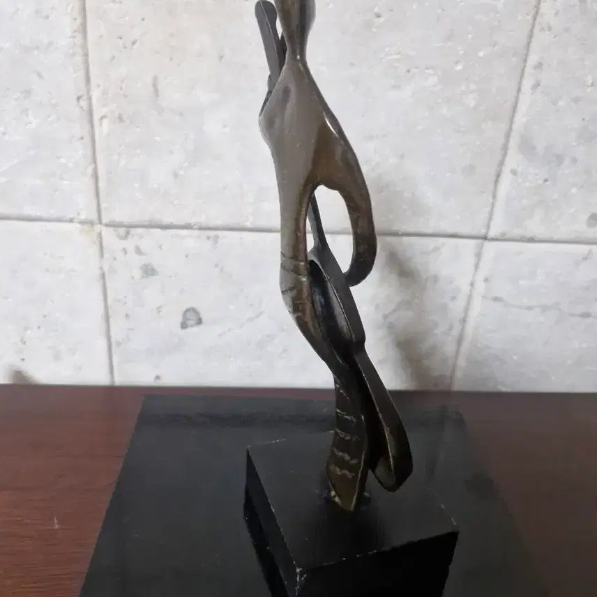 [BUNJANG] Contrabass Player Statue Ornament / 콘트라베이스 연주 동상 장식품
