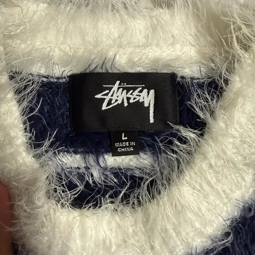 [BUNJANG] Stussy Hairy Knit Stripe Sweater Ivory Navy / [L] 스투시 헤어리 니트 스트라이프 아이보리 네이비