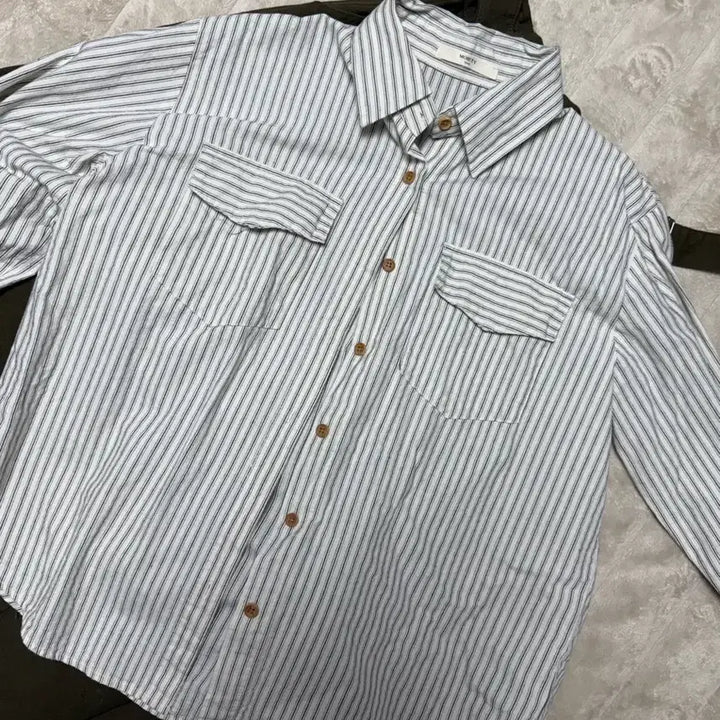 [BUNJANG] Monday Off Stripe Shirt &amp; Cotton Pants Bundle Set / 먼데이오프 셔츠,코튼팬츠