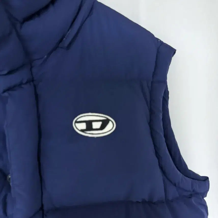 [BUNJANG] Diesel Padded Vest / 디젤 패딩 베스트 diesel