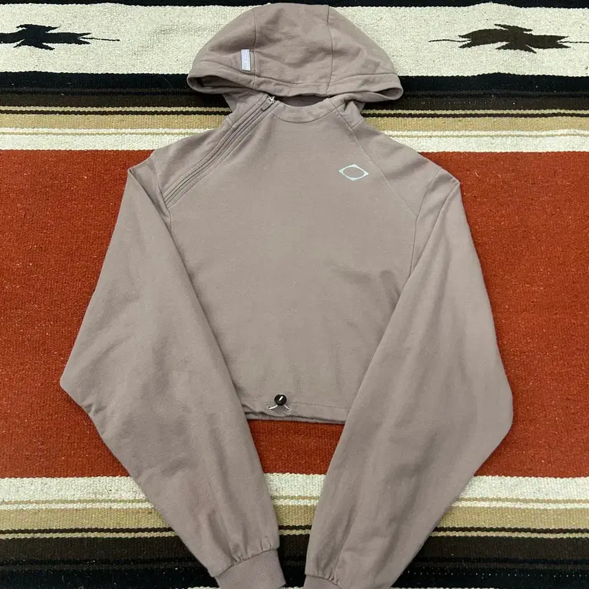 [BUNJANG] Mischief Crop Hoodie / 미스치프 크롭 후드티