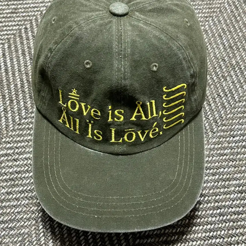 [BUNJANG] My Deep Blue Memories Love is All Khaki Cotton Baseball Cap / 마이딥블루메모리즈 love is all 카키 볼캡