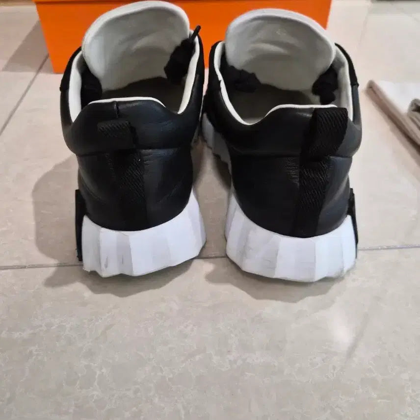 [BUNJANG] Hermes Bouncing Sneakers / 에르메스 바운싱 스니커즈