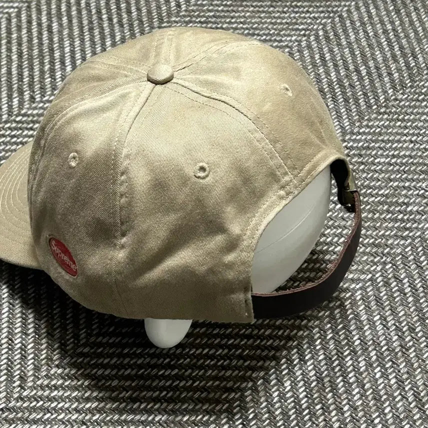[BUNJANG] Supreme Beige Ball Cap / 슈프림 베이지 볼캡