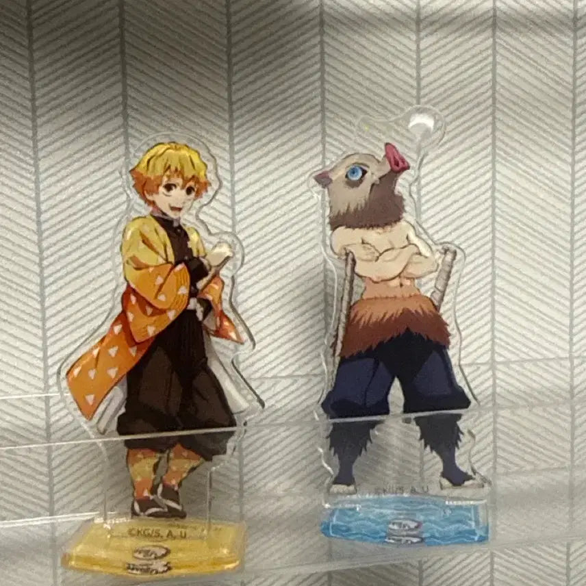 [BUNJANG] Demon Slayer Inosuke/Zenitsu Acrylic Stand / 귀멸의 칼날 아크릴 스탠드 이노스케/젠이츠