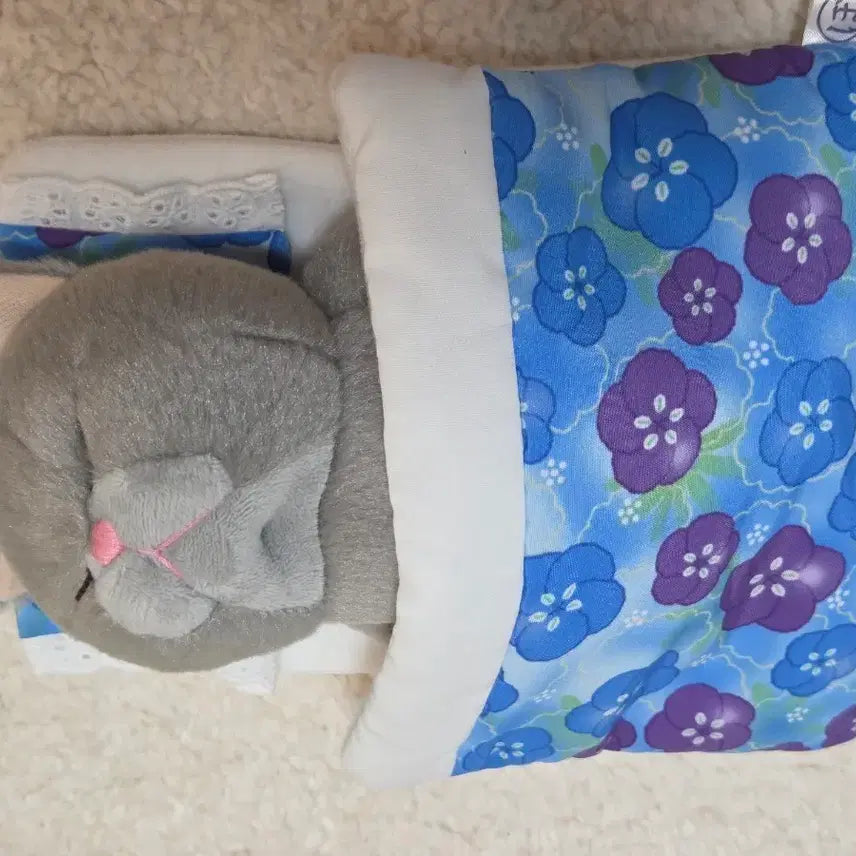 [BUNJANG] Cat Bedding Set / 택포/이불 고양이 인형 고양이 이부자리