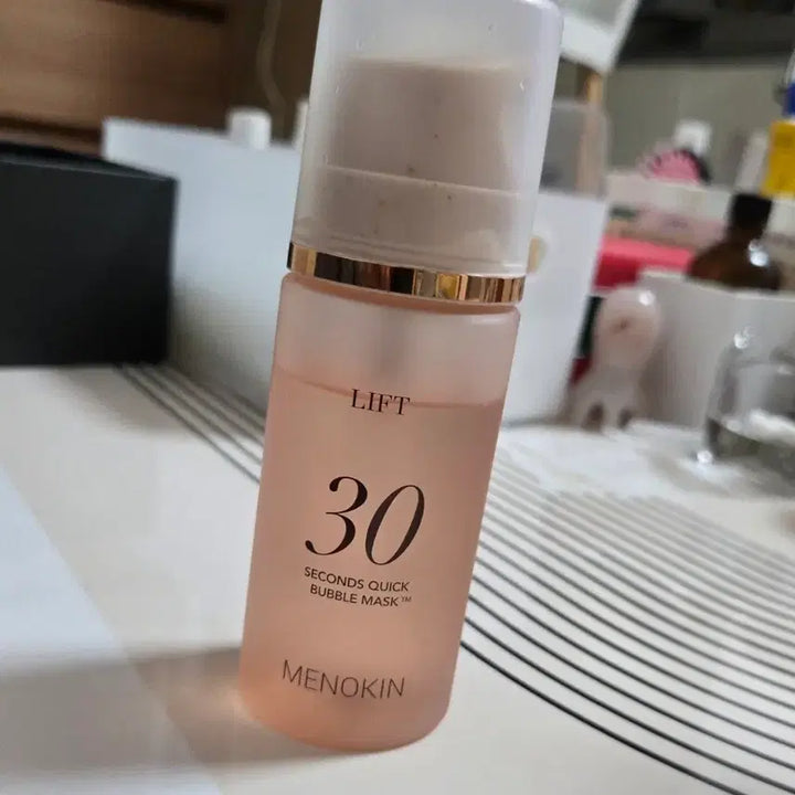 [BUNJANG] Menokin 30 Second Quick Bubble Mask Lift / 메노킨 30초 퀵 버블 마스크팩  리프트