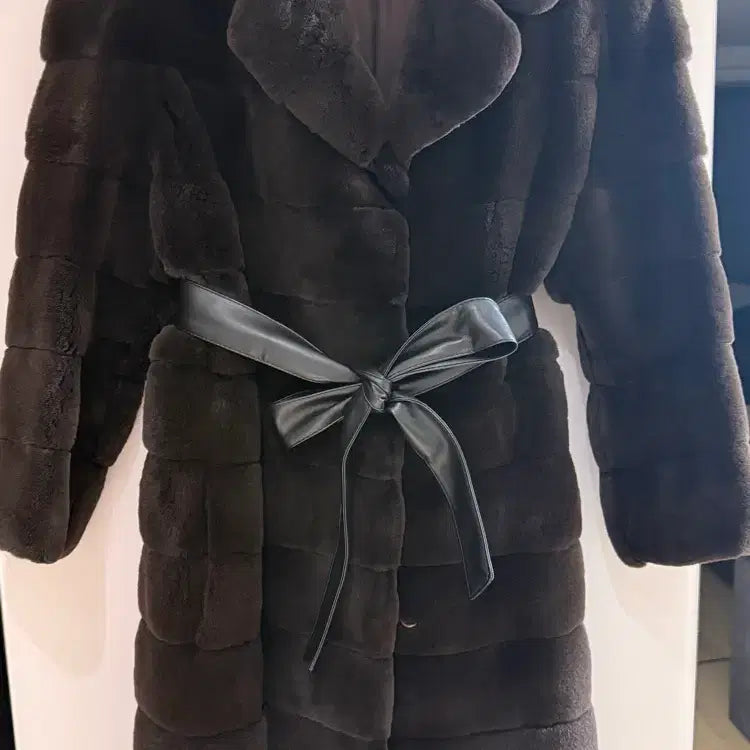 [BUNJANG] Geunhwa Fur Horizontal Plush Mink Long Coat / 근화모피 호리젠탈 플럭 롱밍크코트 새상품급 드라이완료