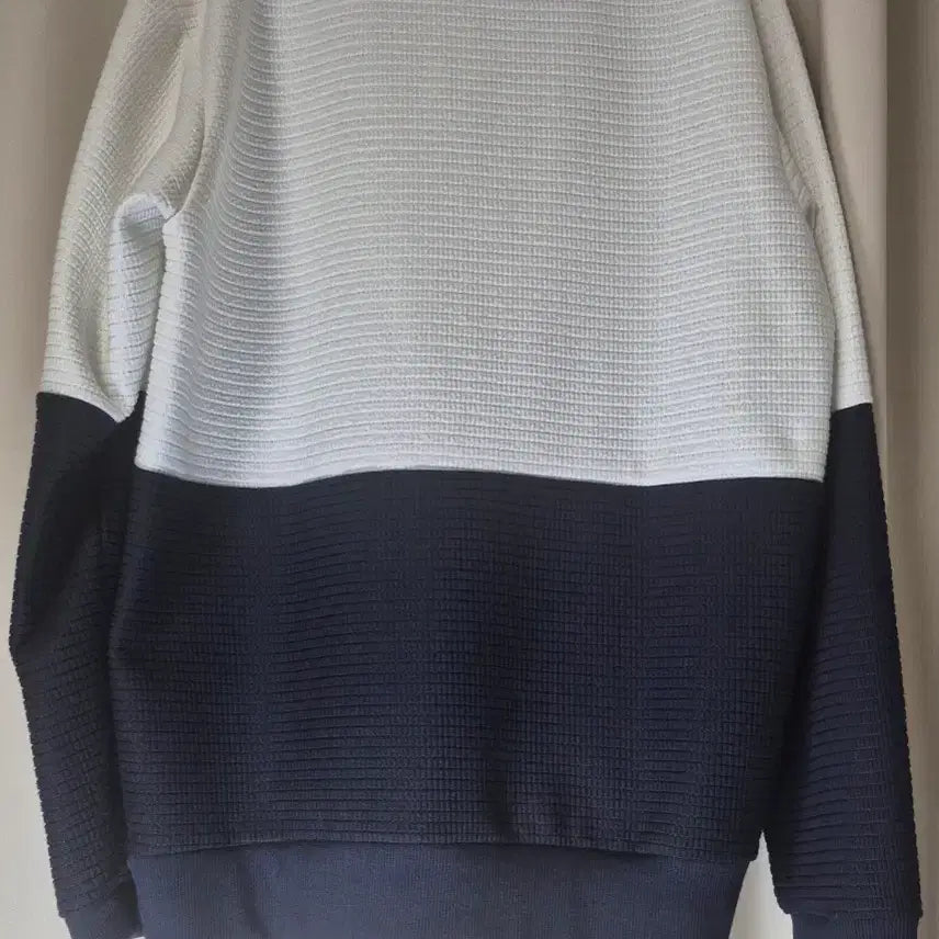[BUNJANG] ZARA Two-Tone Knit Sweatshirt / 자라 투톤 니트 스웨트셔츠