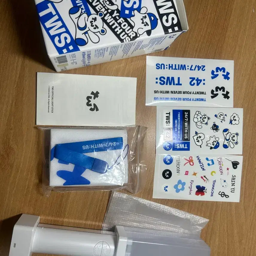 [BUNJANG] TWS Light Stick / 투어스 응원봉 양도