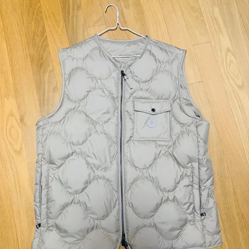 [BUNJANG] Moncler Goose Down Padded Vest / 몽클레어 구스다운 패딩 조끼