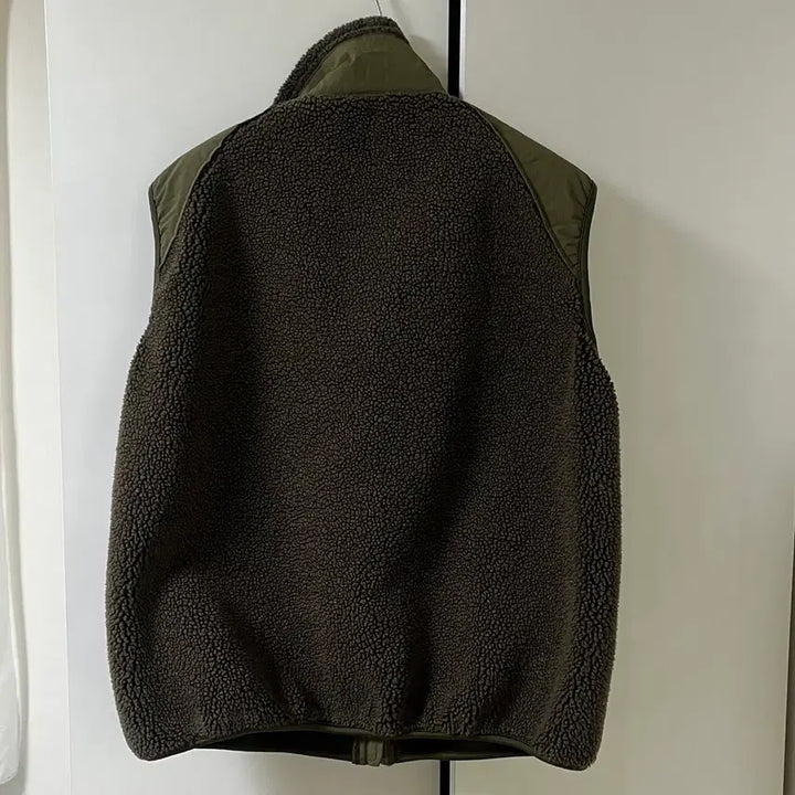 [BUNJANG] BoA Fleece Vest / 오어슬로우 보아 플리스 베스트