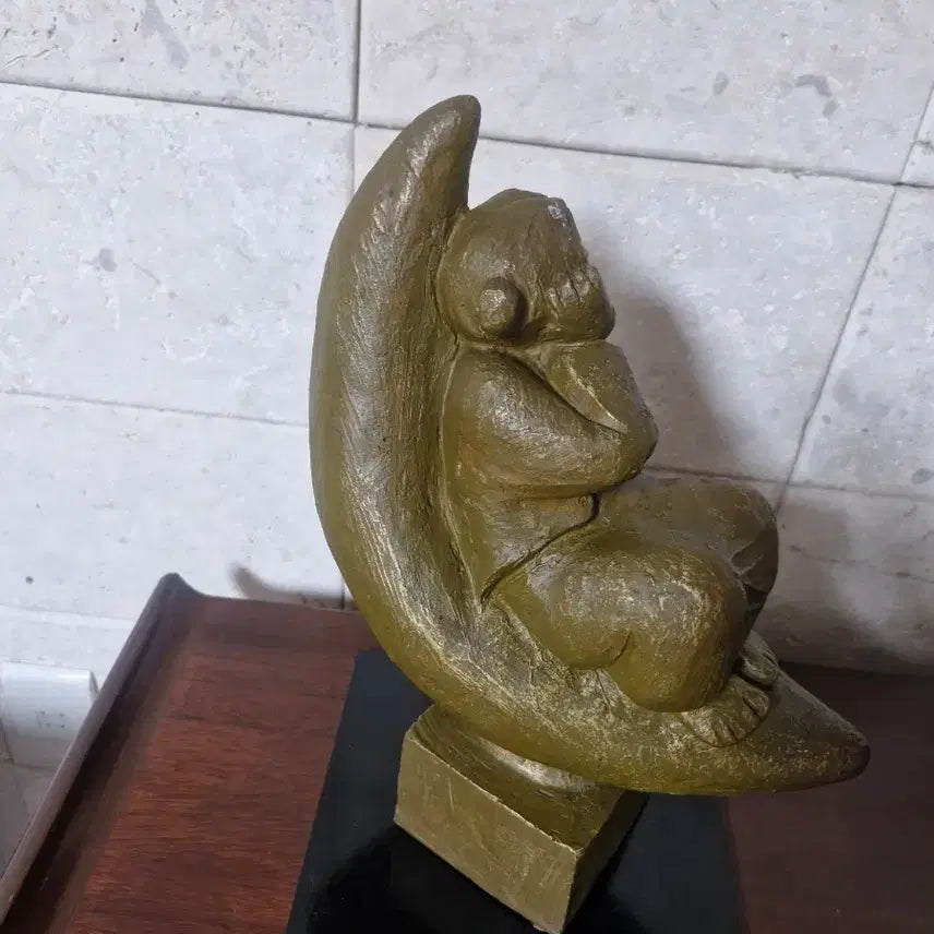 [BUNJANG] Marble Moon Sculpture Decoration / 마블 달 조각상 장식품 인테리어용
