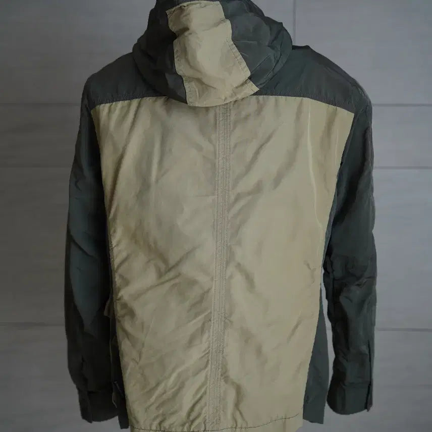 [BUNJANG] Armani Jeans Multi-Pocket Lightweight Field Jacket / 아르마니 진(Armani Jeans). 멀티포켓 경량 야상