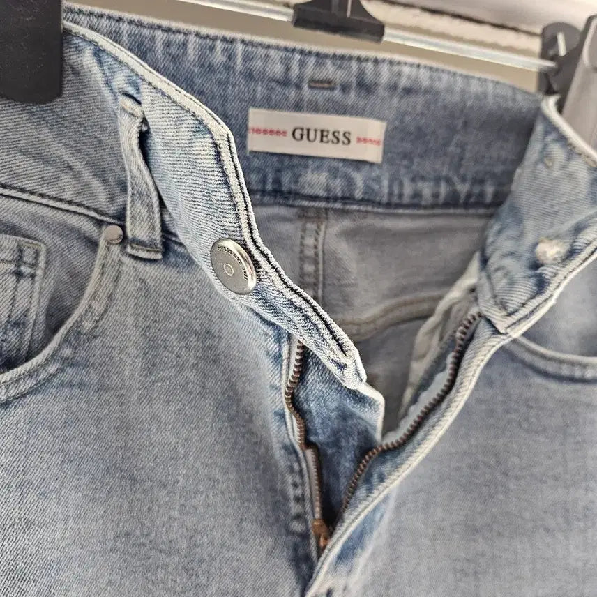 [BUNJANG] Guess Women's Bootcut Jeans / 게스 여성 부츠컷 청바지 25사이즈