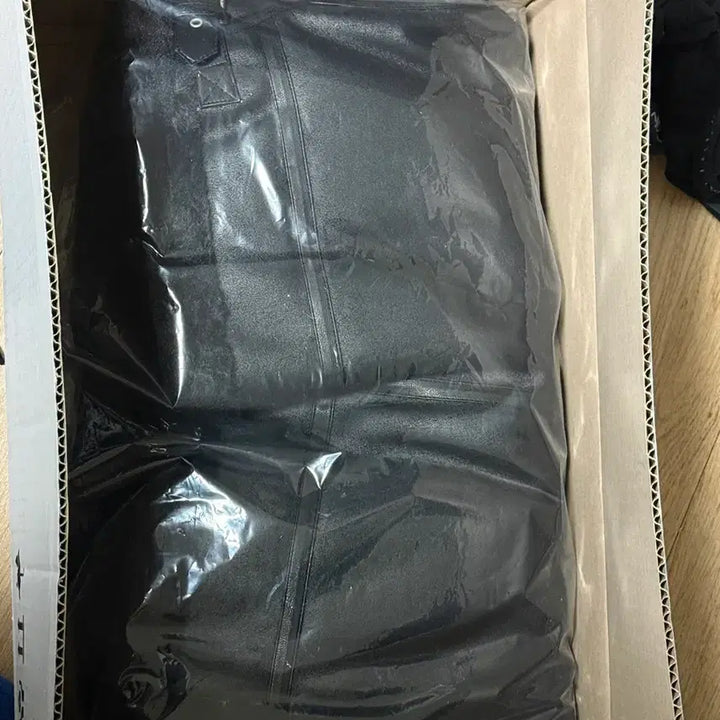 [BUNJANG] Dopejason High Neck Faux Mouton XL Jacket / 도프제이슨 하이넥 무스탕 xl 미개봉